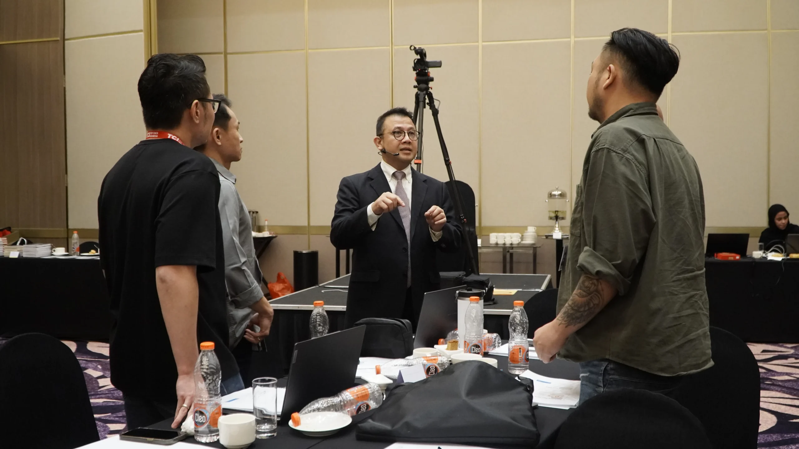 Suasana Diskusi Kelompok