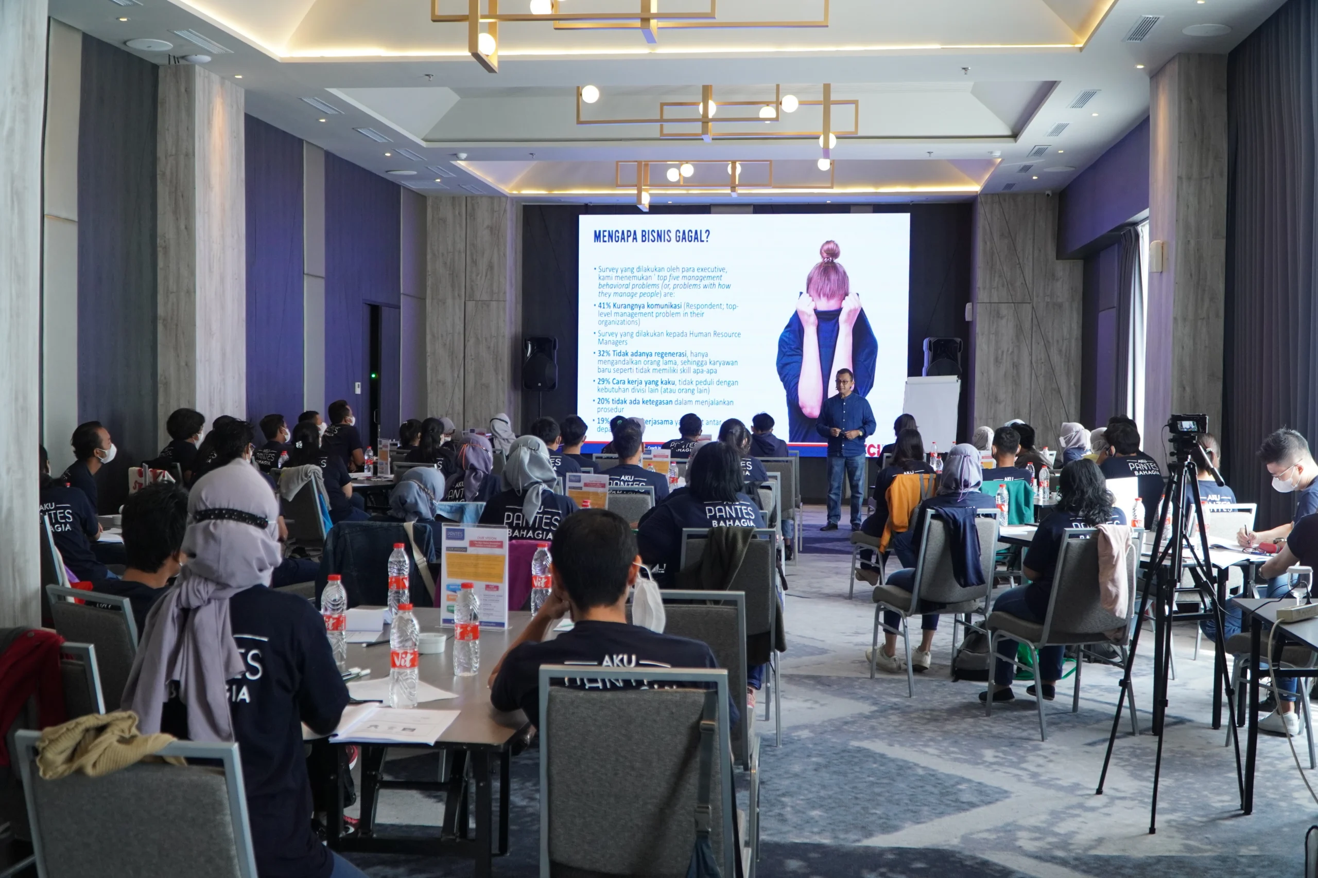 Suasana Sesi Utama